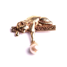 Charger l'image dans la galerie, Broche bijou fantaisie, broche épingle. Broche femmes