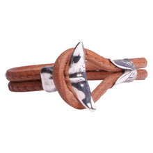 Charger l'image dans la galerie, Bracelet cuirs queue de baleine.