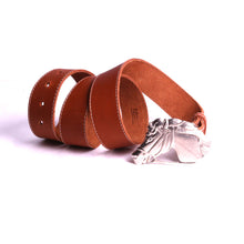 Charger l'image dans la galerie, Ceinture équitation Cuir accessoire équestre personnalisé création fabrication artisanale Made in France.