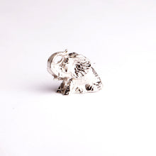 Charger l'image dans la galerie, reproduction réaliste éléphant