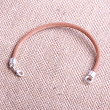 Charger l'image dans la galerie, Bracelet cuir beige