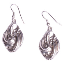 Charger l'image dans la galerie, dormeuse ciselé plaqué argent