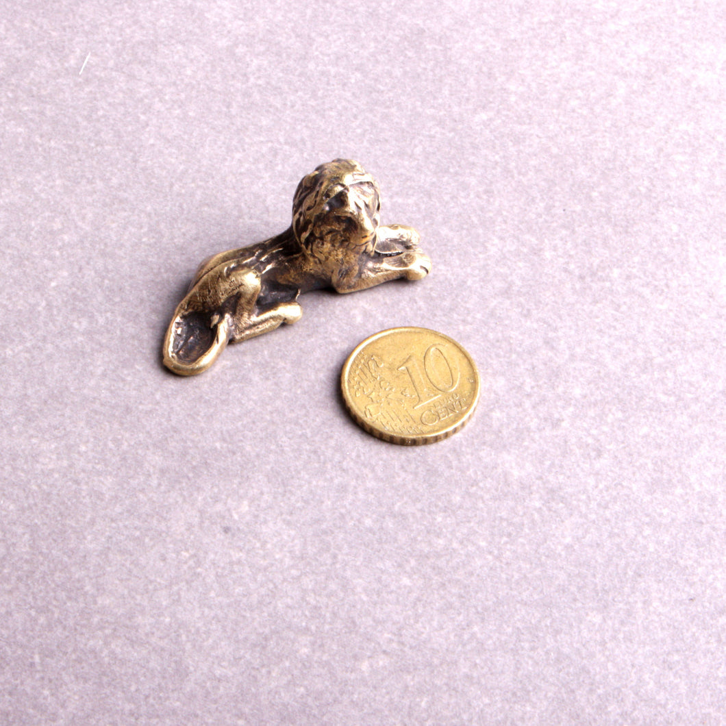 lion miniatures a collectionner